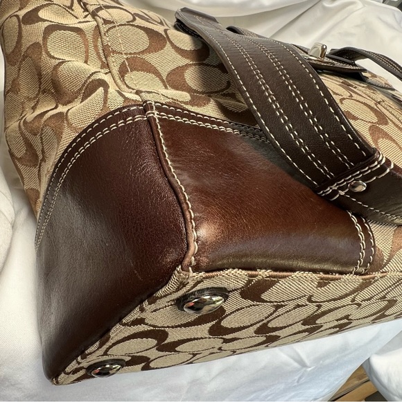 Coach monogram tote shoulder bag - Picture 12 of 15